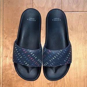 Victoria’s Secret shoes